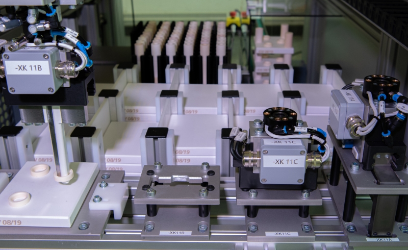 ROBOTER_FUER_THERMOSTATE